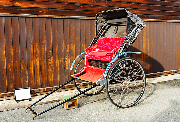 포토 JPG 해외이미지 전통 아시아 문화 벽 여행 교통시설 거리 동양인 사람없음 목재 빨간색 여행객 일본 수확 바퀴 역사 당기기 도쿄 승차 택시 타운 옛날 해외202004 해외포토 나무 나라 컬러 교통 농업 재료 모션 승용차 자동차 사람 인종 도시 시설 파일형식 이미지허브