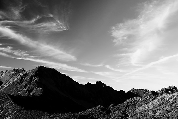 포토 JPG 해외이미지 구름 여행 자연 하늘 아침 바람 산 풍경 사람없음 야외 빛 햇빛 태양 평화 환경 맑음 검은색 침묵 흰색 신선 숲 큼 대만 언덕 장면 천국 내추럴 웅장함 절정 수평선 해외202004 해외포토 주간 자연요소 아시아 컬러 컨셉 날씨 소리 크기 생태계 파일형식 이미지허브