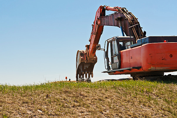 포토 JPG 해외이미지 지구 사람없음 야외 가로 컬러풀 건설현장 작업 굴착기 삽 양동이 국자 해외202004 해외포토 컬러 주방용품 건설업 중장비 파일형식 이미지허브