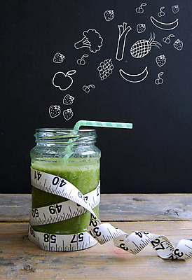 포토 JPG 해외이미지 라이프스타일 교육 열매 음료 음식 컨셉 다이어트 채소 과일 유리 딸기 줄자 건강 사람없음 초록색 칠판 주스 항아리 스케치 그림 간 닦기 밀짚 1월 스무디 디톡스 해외202004 해외포토 식물 컬러 모션 재질 자 미술 생활 도자기 장기_의학 날짜 짚 파일형식 이미지허브