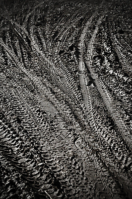 포토 JPG 해외이미지 백그라운드 패턴 표시 산 건강 사람없음 갈색 환경 자전거 산책로 젖음 바퀴 인쇄 질감 트랙 진흙 사이클링 추적 바이킹 비포장도로 해외202004 해외포토 도로 길 컬러 무늬 모션 바이크 육상스포츠 파일형식 이미지허브