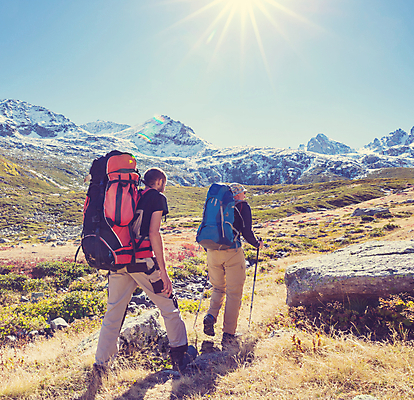 포토 JPG 해외이미지 남자 스포츠 여행 배낭 자국 자연 산 사람 풍경 야외 두명 여행객 걷기 계곡 트래킹 하이킹 가을 그룹 황무지 큼 언덕 배낭여행 기어 칠면조 루트 방법 백패커 절정 하이커 해외202004 해외포토 계절 가방 모션 조류 레저 크기 생태계 파일형식 이미지허브