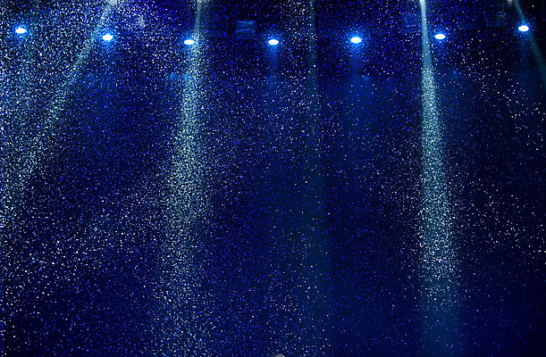 포토 JPG 해외이미지 모델 디자인 패턴 사람없음 내부 파란색 빛 무대 광선 램프 해외202004 해외포토 컬러 무늬 조명 파일형식 이미지허브