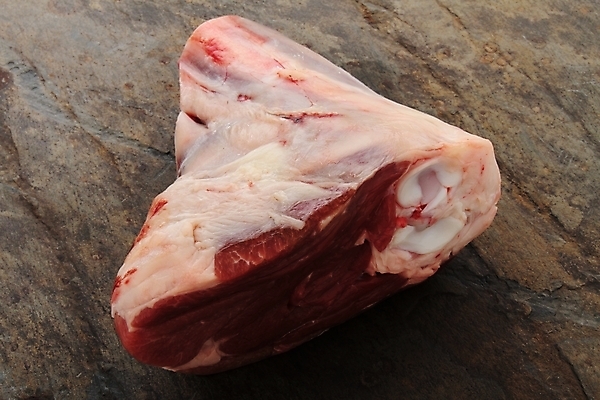 포토 JPG 해외이미지 계절 육류 스테이크 요리 사람없음 식사 저녁식사 자르기 날것 양고기 갈비뼈 점심식사 고립 생식 해외202004 해외포토 식재료 모션 뼈 서양음식 파일형식 이미지허브