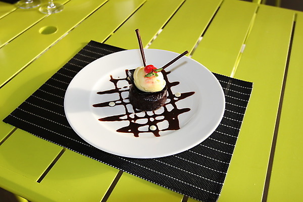 포토 JPG 해외이미지 그릇 식기 접시 포크 토마토 채소 의자 탁자 밥 양파 오이 새우 피자 육류 어류 사람없음 케이크 식당 숟가락 버섯 당근 카페 샐러드 면 칼 자르기 해산물 향신료 파인애플 올리브 소금 홍합 후추 해외202004 해외포토 열매 음식 가구 과일 식재료 모션 어패류 디저트 뿌리채소 패스트푸드 서양음식 수저 갑각류 상점 수중동물 열대과일 향미료 파일형식 이미지허브