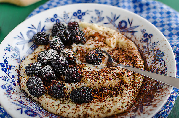포토 JPG 해외이미지 접시 열매 음식 백그라운드 다이어트 과일 재료 탁자 아침 건강 요리 사람없음 목재 숟가락 식사 저녁식사 우유 흰색 아기 신선 사발 달콤 맛 아침식사 낟알 가루 설탕 시리얼 먹기 유기농 체코 코코아 내추럴 점심식사 무료 바이오 오리지널 오트밀 채식주의자 귀리 해외202004 해외포토 주간 나무 식물 식기 웰빙 유럽 음료 컬러 가구 컨셉 모션 유제품 곡류 수저 사람 사기그릇 채식 파일형식 이미지허브
