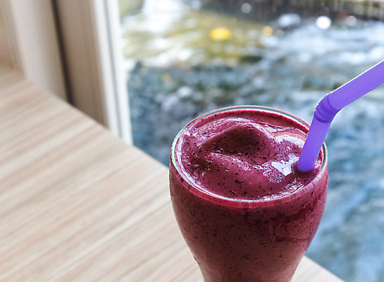 포토 JPG 해외이미지 열매 음료 음식 백그라운드 다이어트 과일 태국 유리 건강 사람없음 컵 여름 냉동 얼음 주스 추위 흰색 신선 액체 달콤 맛 떨어짐 혼합 시원함 플라스틱 크림 유기농 블루베리 블랙베리 요거트 떨림 고립 스무디 채식주의자 해외202004 해외포토 자연요소 식물 식기 웰빙 계절 아시아 컬러 컨셉 모션 재질 유제품 채식 파일형식 이미지허브