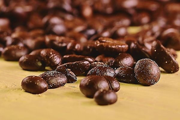 포토 JPG 해외이미지 커피 음료 음식 백그라운드 농업 재료 추상 콩 건강 씨앗 사람없음 컵 갈색 우주 검은색 어둠 카페 에너지 흰색 신선 뜨거움 그룹 닫기 맛 아침식사 낟알 굽기 아로마 카푸치노 에스프레소 흙더미 내추럴 고립 아라비카 아랍어 카페인 해외202004 해외포토 식물 식기 산업 컬러 컨셉 무늬 모션 곡류 상점 식사 흙 구이 파일형식 더미 이미지허브