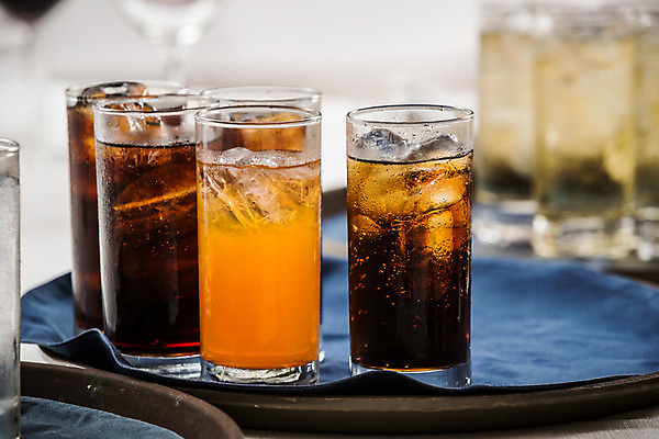 포토 JPG 해외이미지 음료 백그라운드 유리 쟁반 건강 사람없음 목재 물 세트 냉동 얼음 거품 젖음 추위 마시기 흰색 신선 투명 액체 떨어짐 시원함 갈증 크리스탈 가득함 순수 큐브 오브젝트 상쾌 부드러움 내추럴 고립 해외202004 해외포토 자연요소 나무 감정 컬러 컨셉 재료 모션 재질 감각 광석 파일형식 이미지허브