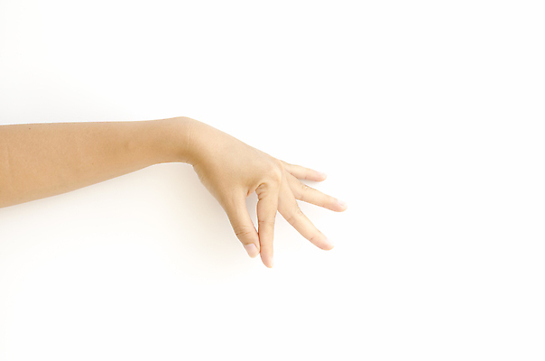 포토 JPG 해외이미지 손 실내 손짓 신체부위 잡기 해외202004 해외포토 모션 사람 내부 파일형식 이미지허브