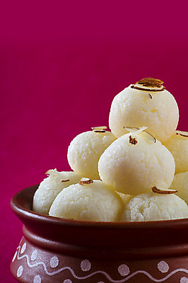 포토 JPG 해외이미지 디저트 사람없음 도자기 원형 사기그릇 인도음식 해외포토 도형 그릇 음식 동양음식 파일형식 이미지허브