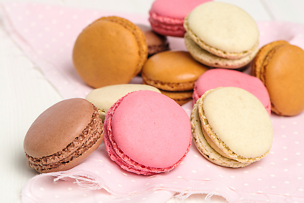 포토 JPG 해외이미지 실내 근접촬영 사람없음 아웃포커스 달콤 흰배경 마카롱 해외202004 알록달록 해외포토 뷰포인트 백그라운드 디저트 촬영기법 내부 컬러풀 흰색 맛 파일형식 이미지허브