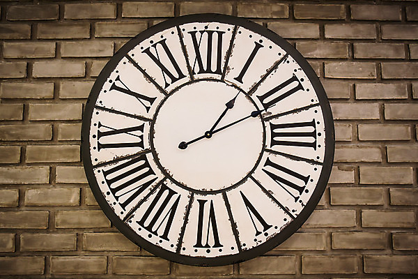 포토 JPG 해외이미지 디자인 벽 시계 컨셉 벽지 화살 관리 미술 사람없음 내부 목재 장식 숫자 갈색 기계 수확 골동품 시간 원형 황금 손목시계 복고 공포 아날로그 로마인 마감 순간 옛날 조언 충고 카운트다운 해외202004 해외포토 도형 나무 문자 컬러 농업 재료 장신구 문화예술 인종 파일형식 이미지허브