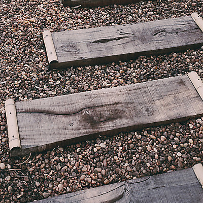 포토 JPG 해외이미지 식물 디자인 길 모래 잎 건축양식 창문 가족 자연 지붕 바닥 주택 그림자 경사 사람없음 야외 건물 계단 스크린 정원 일본 맑음 중국 방 커튼 오두막 그늘 대리석 암초 단계 셔터 시각장애인 생존 스타일 해외202004 해외포토 건축물 건축 아시아 재료 관계 날씨 장애인 생태계 파일형식 이미지허브