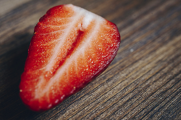 포토 JPG 해외이미지 열매 음식 백그라운드 다이어트 과일 재료 자연 탁자 딸기 디저트 건강 사람없음 목재 빨간색 여름 시골 신선 달콤 맛 자르기 유기농 날것 내추럴 숙성 채식주의자 카피스페이스 비건 해외202004 해외포토 나무 식물 웰빙 계절 컬러 가구 컨셉 모션 공백 생태계 채식 파일형식 이미지허브