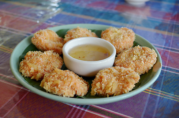 포토 JPG 해외이미지 접시 음식 태국 밥 새우 사람없음 가로 튀김 해산물 카피스페이스 해외202004 해외포토 식기 아시아 갑각류 공백 파일형식 이미지허브