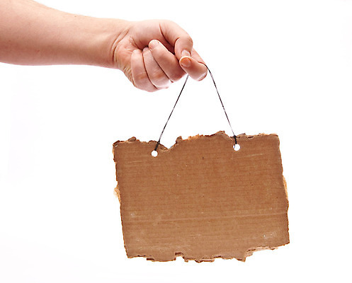 포토 JPG 해외이미지 백인 손 옷 남자 포스터 종이 백그라운드 텍스트 손가락 사람 사람없음 꼬리표 우주 공백 방 흰색 잡기 업무 비즈니스맨 신용카드 사인 판지 옛날 해외202004 해외포토 서양인 컬러 비즈니스 모션 신체부위 금융 라벨 작업 직장인 파일형식 이미지허브