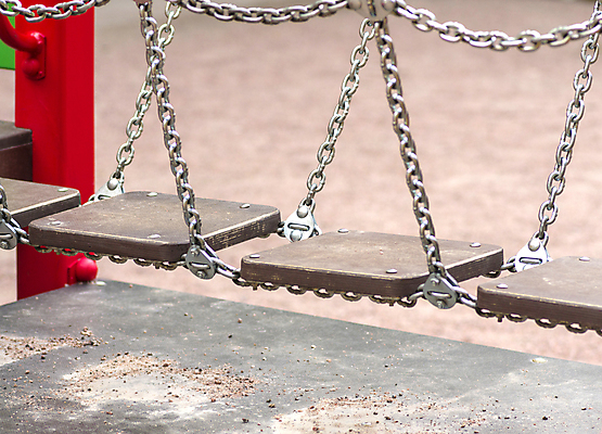 포토 JPG 해외이미지 공원 어린이 스포츠 여행 비즈니스 휴가 사랑 사람없음 야외 금속 장비 아기 도시 놀이터 대표 그네 장면 단계 추적 해외202004 해외포토 공공시설 감정 모션 재질 놀이 사람 파일형식 이미지허브