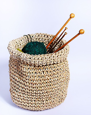 포토 JPG 해외이미지 공 3 취미 사람없음 초록색 세트 갈색 노란색 바구니 장비 흰색 공구 직물 면 뜨개질 실 바느질 롤 섬유 수공예 조립 양모 해외202004 해외포토 컬러 도구 공예 파일형식 이미지허브