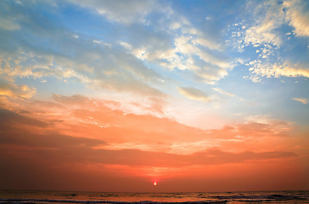 포토 JPG 해외이미지 구름 모래 파도 바다 섬 오렌지 자연 조류 하늘 휴가 풍경 사람없음 야외 빨간색 물 햇빛 태양 평화 일출 침묵 황혼 일몰 새벽 자유 바위 만 황무지 가장자리 고독 강렬 무한 수평선 해외202004 해외포토 자연요소 동물 감정 컬러 컨셉 과일 노을 소리 돌_바위 둘레 생태계 파일형식 이미지허브