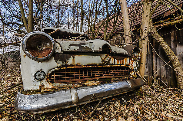 포토 JPG 해외이미지 산업 비즈니스 자동차 이야기 사람없음 자전거 기계 장비 운전 탐험 오토바이 작업실 역사 클래식 시설 엔진 발견 떠남 썩음 옛날 차고 해외202004 해외포토 육상교통 컨셉 모션 바이크 파일형식 이미지허브