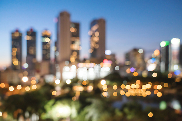 포토 JPG 해외이미지 바다 여행 백그라운드 패턴 하늘 추상 전등 풍경 사람없음 건물 파란색 빛 도시풍경 컬러풀 정원 검은색 어둠 새벽 도시 야간 소프트포커스 보케 네온 타운 스카이라인 광 블러 해외202004 해외포토 자연요소 건축물 컬러 무늬 조명 촬영기법 파일형식 이미지허브