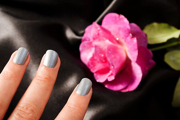 포토 JPG 해외이미지 직업 손 여자 분홍색 신체 손가락 휴식 건강 창조 사람 사람없음 세트 컬러풀 화장 연필 장미 유행 상점 스파 페인트 화장품 회색 립스틱 못 액체 팔레트 은색 상품 손톱관리 손톱 가루 미용사 볼터치 피부 입술 피부관리 마스카라 만들기 페인트붓 광택 아이섀도 프랑스어 돌봄 아이라이너 페디큐어 스타일 해외202004 해외포토 문자 꽃 컬러 컨셉 모션 학용품 신체부위 필기구 뷰티 공구 붓 네일아트 파일형식 이미지허브