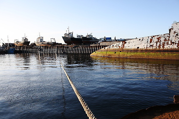 포토 JPG 해외이미지 자연 풍경 사람없음 야외 초록색 여름 바위 역사 땅 버리기 언덕 오브젝트 러시아 장면 지역 북쪽 옛날 해외202004 해외포토 계절 유럽 컬러 모션 돌_바위 방향 생태계 파일형식 이미지허브