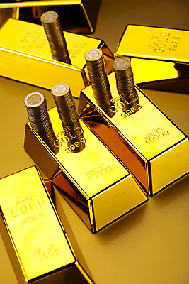 포토 JPG 해외이미지 실내 사람없음 금융 동전 황금 금괴 노란배경 동전탑 해외202004 해외포토 백그라운드 돈 내부 경제 노란색 쌓기 파일형식 이미지허브