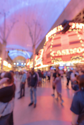 포토 JPG 해외이미지 백그라운드 비즈니스 모션 놀이 탁자 추상 거리 사람 사람없음 빛 미국 기계 게임 우승 바퀴 행운 재산 도박 소프트포커스 위험 카지노 클럽 기회 포커 룰렛 중독 라스베가스 블러 승자 해외202004 해외포토 가구 컨셉 북아메리카 무늬 촬영기법 금융 최고 트럼프 파일형식 이미지허브