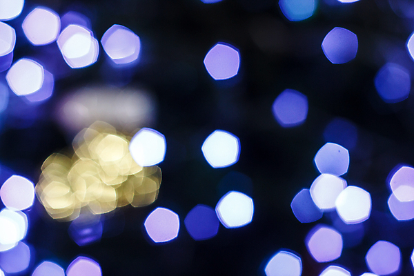 포토 JPG 해외이미지 디자인 백그라운드 크리스마스 패턴 추상 휴가 전등 미술 사람없음 장식 빛 파티 축제 축하 원형 야간 소프트포커스 보케 광 블러 해외202004 해외포토 자연요소 도형 기념일 컨셉 무늬 문화예술 조명 촬영기법 이벤트 파일형식 이미지허브