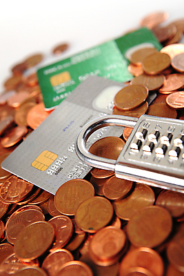 포토 JPG 해외이미지 돈 전구 자물쇠 안전 사람없음 초록색 금융 빛 쌓기 환경 동전 저축 유로 성장 오픈 절약 잠금 꿀 보물 고립 해외202004 해외포토 컬러 컨셉 모션 경제 재산 보안 파일형식 이미지허브