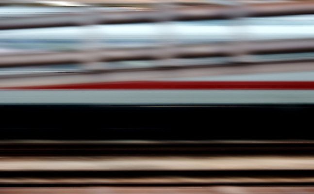 포토 JPG 해외이미지 이동 건축양식 추상 사람없음 내부 기차 속도 질감 블러 해외202004 해외포토 건축 육상교통 컨셉 무늬 대중교통 파일형식 이미지허브