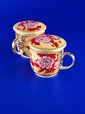 포토 JPG 해외이미지 전통 라이프스타일 접시 꽃 커피 음료 백그라운드 아침 따뜻함 건강 사람없음 컵 빨간색 파란색 갈색 노란색 중국 에너지 머그컵 기구 신선 뜨거움 도자기 맛 상품 컨테이너 오브젝트 질감 향기 아로마 점토 단절 양조 카페인 많음 해외202004 해외포토 주간 식물 식기 산업 아시아 컬러 컨셉 생활 냄새 파일형식 이미지허브