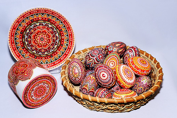 포토 JPG 해외이미지 전통 디자인 계절 분홍색 백그라운드 패턴 자연 휴가 부활절 기념 프레임 미술 여러명 취미 사람없음 목재 장식 빨간색 초록색 파란색 컬러풀 바구니 계란 축제 페인트 봄 수확 흰색 축하 그룹 공예 전시회 복고 기념품 공평 내추럴 아라베스크 옛날 파스텔톤 핸드메이드 해외202004 해외포토 나무 기념일 컬러 다수 컨셉 무늬 농업 재료 문화예술 사람 알 전시 오브젝트 생태계 파일형식 이미지허브