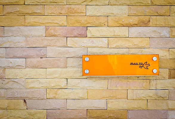 포토 JPG 해외이미지 디자인 문화 벽 곡선 열쇠 왕관 사람없음 사무실 금속 편지 심볼 타일 산등성이 열쇠구멍 패키지 편지쓰기 해외202004 해외포토 선 비즈니스 재질 산 기록 파일형식 이미지허브