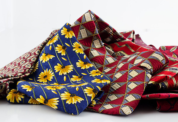 포토 JPG 해외이미지 옷 넥타이 사람없음 수확 목 기부 스타일 해외202004 해외포토 잡화 농업 신체부위 파일형식 이미지허브