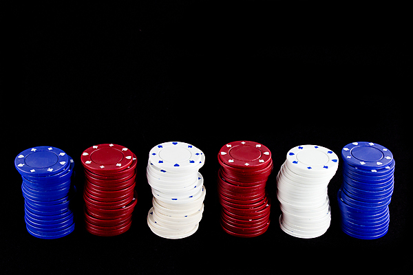 포토 JPG 해외이미지 손 사람없음 검은색 게임 도시 우승 행운 위험 카지노 포커 잭 대서양 곤봉 승자 해외202004 해외포토 스포츠용품 바다 컬러 컨셉 놀이 신체부위 최고 트럼프 도박 파일형식 이미지허브