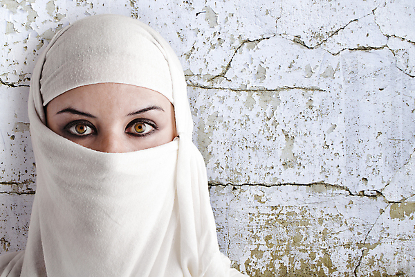 포토 JPG 해외이미지 드레스 한명 동양인 골동품 못 신비 구식 그런지 아랍어 옛날 해외202004 해외포토 1 옷 컨셉 사람 인종 공구 파일형식 이미지허브