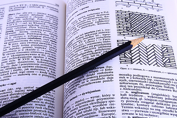 포토 JPG 해외이미지 직업 교육 종이 문화 안경 텍스트 사람없음 책 단어 스터디 독서 검은색 흰색 오픈 클래식 편지 사인 문학 페이지 세피아 옛날 지능 해외202004 해외포토 문자 잡화 컬러 컨셉 촬영기법 학습 파일형식 이미지허브