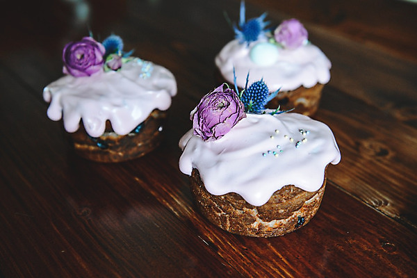 포토 JPG 해외이미지 전통 계절 꽃 행복 기독교 종교 문화 음식 빵 분홍색 백그라운드 컨셉 탁자 휴가 디저트 부활절 주택 기념 건강 사탕 요리 사람없음 목재 장식 빨간색 초록색 컬러풀 갈색 노란색 케이크 계란 얼음 축제 식사 저녁식사 페인트 봄 빵집 흰색 시골 축하 신선 그리기 달콤 맛 아침식사 정상 설탕 굽기 먹기 버드나무 심볼 유기농 러시아인 우크라이나 페스츄리 핸드메이드 해외202004 해외포토 자연요소 서양인 나무 식물 웰빙 기념일 감정 유럽 컬러 가구 재료 모션 건물 상점 알 구이 파일형식 이미지허브