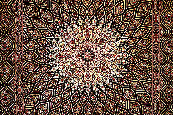 포토 JPG 해외이미지 전통 디자인 꽃 산업 아시아 꽃무늬 패턴 바닥 주택 미술 동양인 사람없음 내부 장식 빨간색 파란색 컬러풀 카펫 매트 수확 골동품 직물 화려 황금 이슬람교 실크 묘사 질감 매듭 염색 동쪽 짜임 수공예 양모 아랍어 이란 핸드메이드 해외202004 튀르키예 해외포토 식물 나라 종교 컬러 컨셉 무늬 농업 중동 문화예술 인종 건물 공예 방향 파일형식 이미지허브