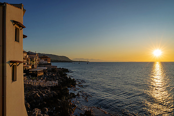 포토 JPG 해외이미지 바다 여행 자연 하늘 휴가 풍경 해변 사람없음 야외 물 태양 황혼 일몰 저녁 해외202004 해외포토 자연요소 노을 야간 생태계 파일형식 이미지허브