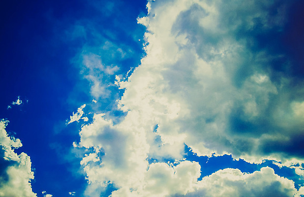 포토 JPG 해외이미지 구름 하늘 날씨 사람없음 파란색 어둠 회색 수확 흰색 복고 폭풍 그런지 소셜네트워크 옛날 폭풍우 해외202004 해외포토 자연요소 컬러 농업 비_날씨 자연재해 파일형식 이미지허브