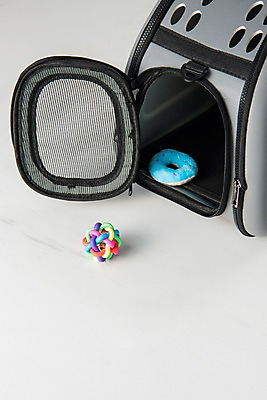 포토 JPG 스튜디오촬영 실내 사람없음 장난감 캐리어 오브젝트 애견용품 국내포토 반려용품 내부 여행가방 파일형식