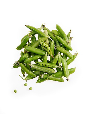 포토 JPG 스튜디오촬영 실내 누끼 사람없음 껍질 신선 벗겨짐 완두콩 콩깍지 벌어짐 국내포토 모션 콩 내부 파일형식