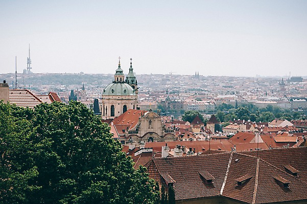포토 JPG 주간 건축물 여행 유럽풍경 유럽건축 지붕 풍경 사람없음 야외 도시풍경 도시 감성 체코 프라하 동유럽 국내포토 자연요소 건축 유럽 컨셉 서양건축 파일형식