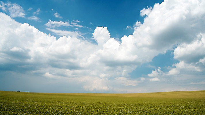 포토 JPG 주간 구름 해외풍경 유럽 여행 자연 하늘 풍경 초원 사람없음 야외 감성 체코 프라하 동유럽 모라비아 국내포토 자연요소 해외 나라 컨셉 생태계 파일형식