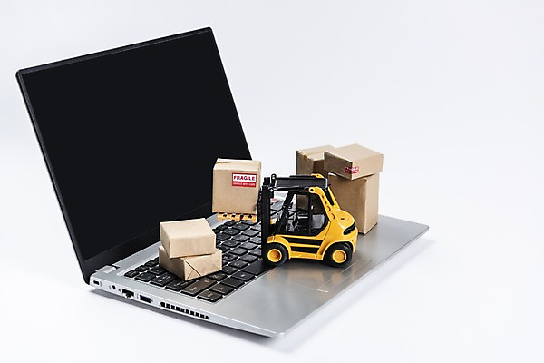 포토 JPG 스튜디오촬영 모바일 실내 근접촬영 사람없음 노트북 상자 쌓기 여러개 운반 종이상자 배송 오브젝트 모바일쇼핑 지게차 택배상자 온라인구매 스토어 국내포토 뷰포인트 다수 모션 내부 전자제품 중장비 택배 온라인쇼핑 파일형식