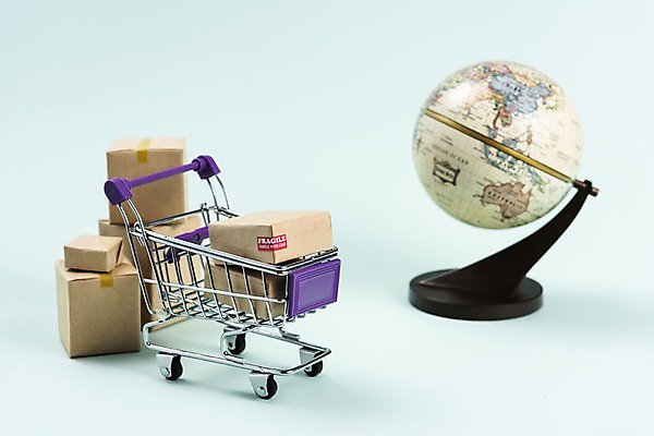 포토 JPG 스튜디오촬영 실내 근접촬영 사람없음 상자 지구본 쌓기 여러개 쇼핑카 종이상자 배송 오브젝트 해외배송 해외직구 국내포토 뷰포인트 다수 모션 내부 쇼핑 카트 파일형식